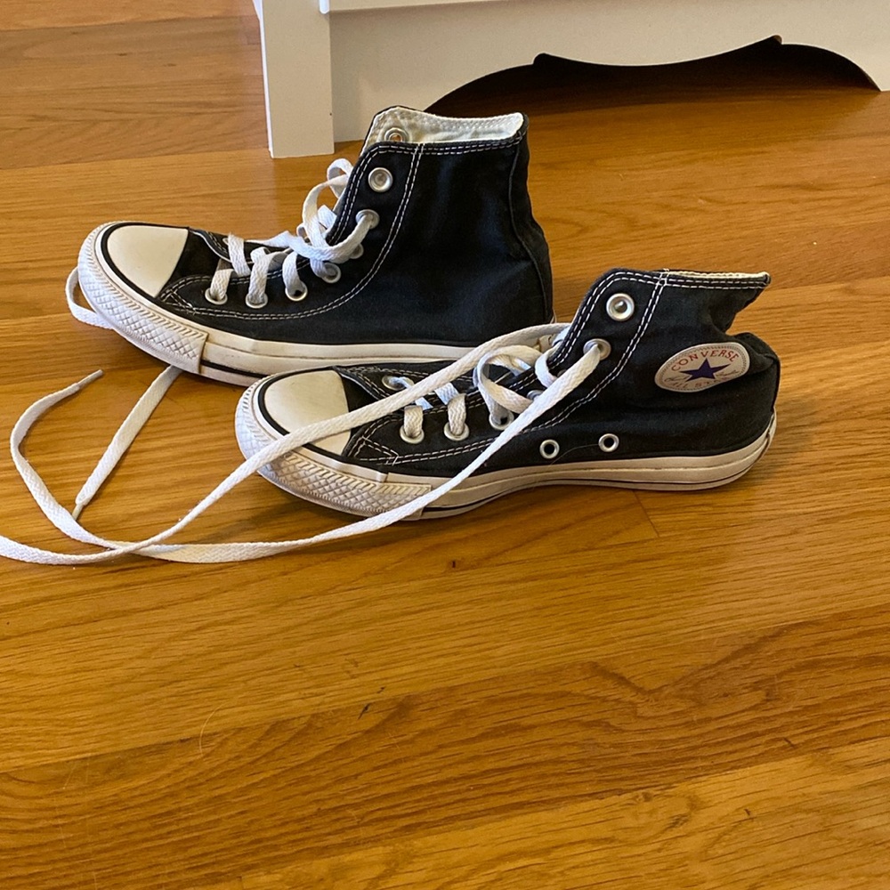 Black high top converse